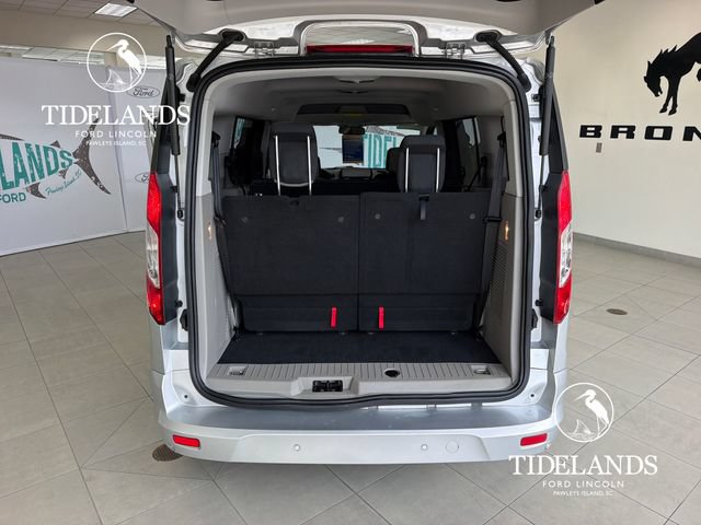 Certified 2022 Ford Transit Connect XLT FWD image 12