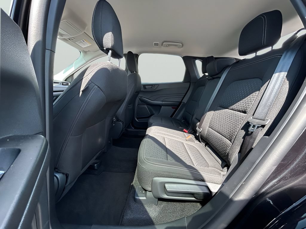 Certified 2025 Ford Escape Active AWD/4WD image 27