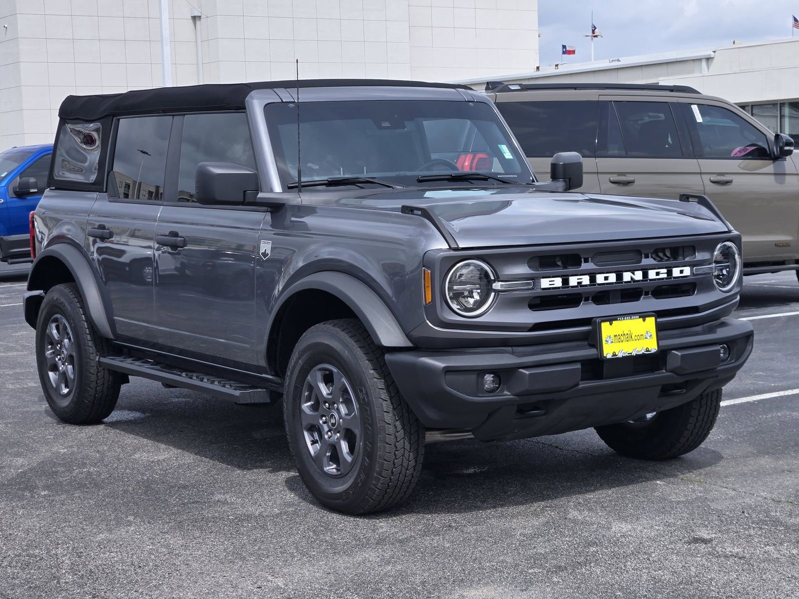 Certified 2024 Ford Bronco Big Bend AWD/4WD image 3