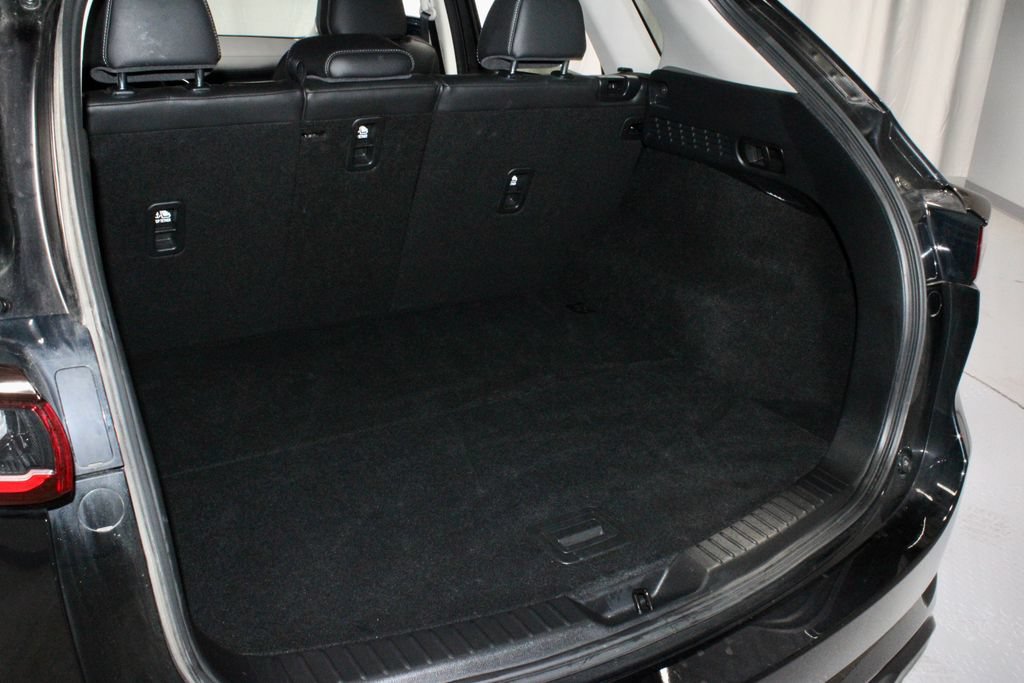 Used 2025 MAZDA CX-5 AWD 2.5 S w/ Preferred Package image 14