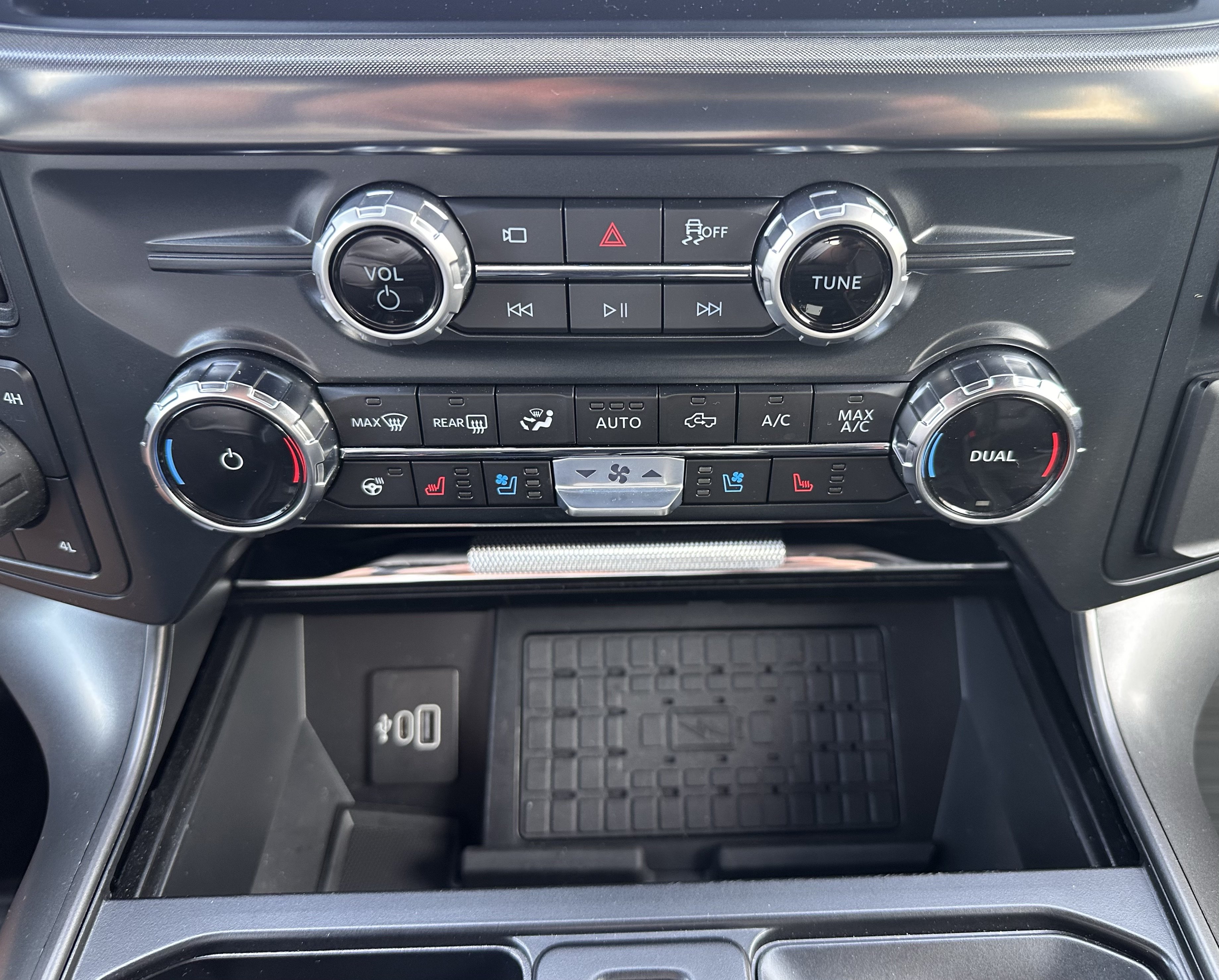 Certified 2025 Ford F150 Tremor w/ Equipment Group 402A High AWD/4WD image 29