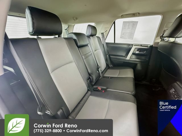 Used 2022 Toyota 4Runner SR5 Premium w/ Moonroof Package AWD/4WD image 31
