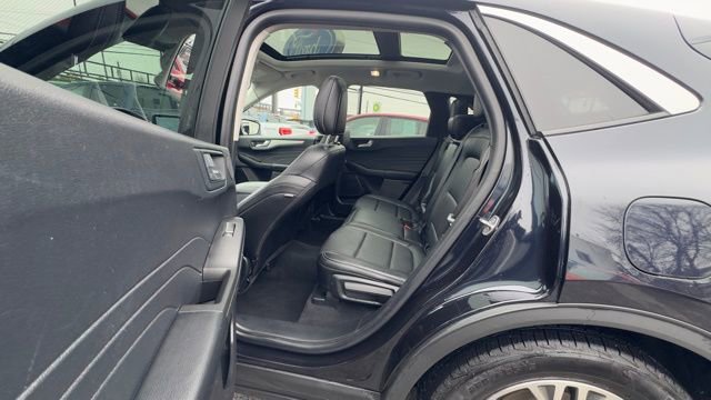 Certified 2021 Ford Escape SEL w/ Technology Package image 19