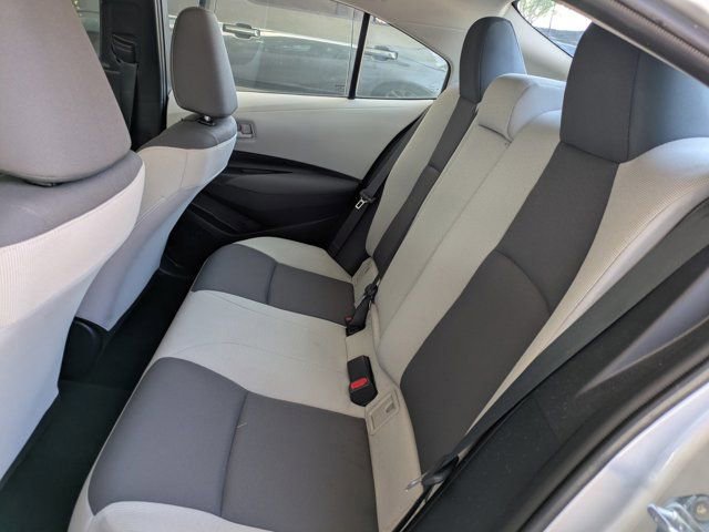 Used 2025 Toyota Corolla LE image 17