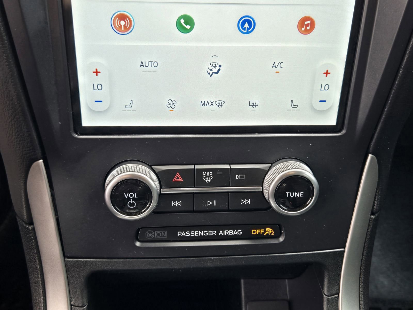 Certified 2021 Ford Edge SEL w/ Convenience Package image 16