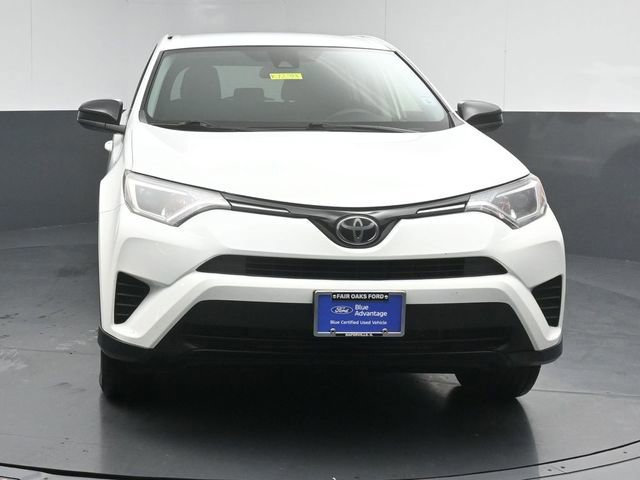 Used 2018 Toyota RAV4 LE w/ All Weather Liner Package AWD/4WD image 22