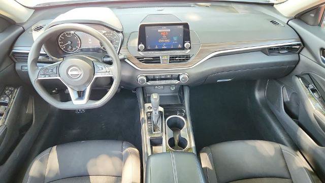 Used 2023 Nissan Altima 2.5 SV FWD image 24