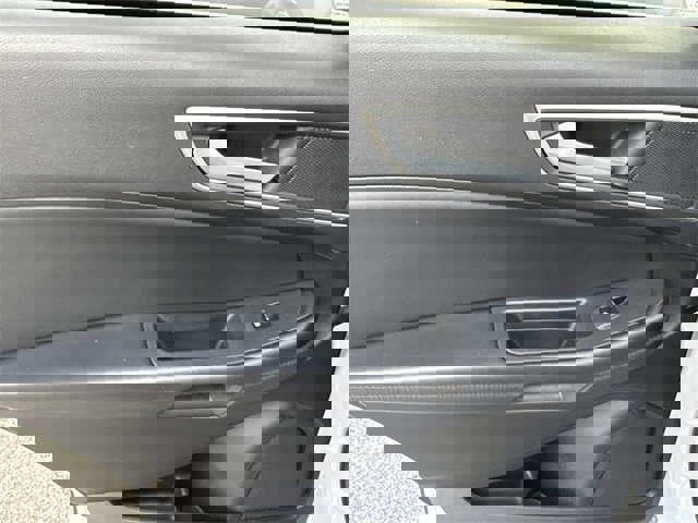 Certified 2024 Ford Edge SEL image 19