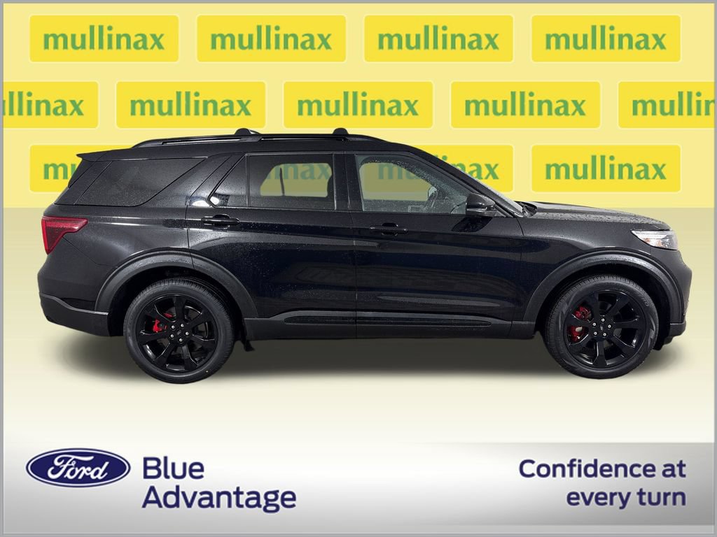 Certified 2023 Ford Explorer ST w/ Equipment Group 401A AWD/4WD image 2