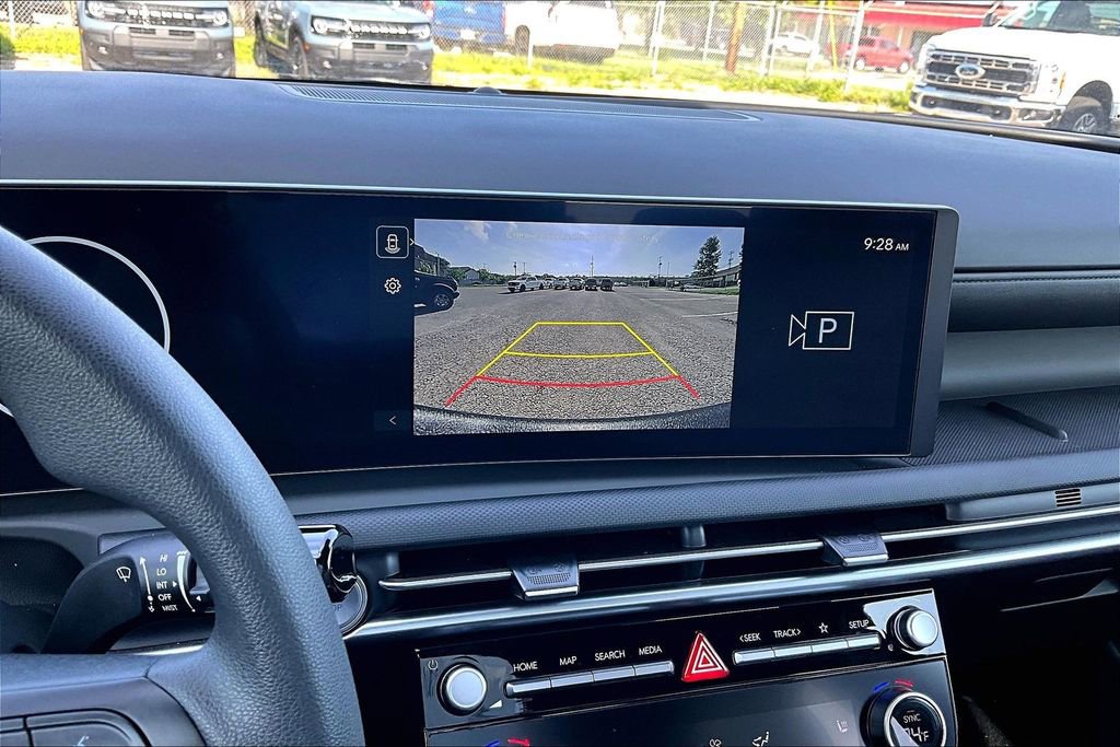 Used 2025 Hyundai Santa Cruz SEL FWD image 22