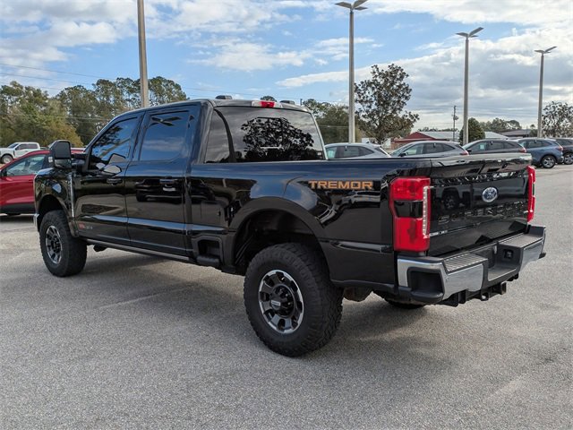 Certified 2023 Ford F250 Lariat w/ Tremor Off-Road Package image 3