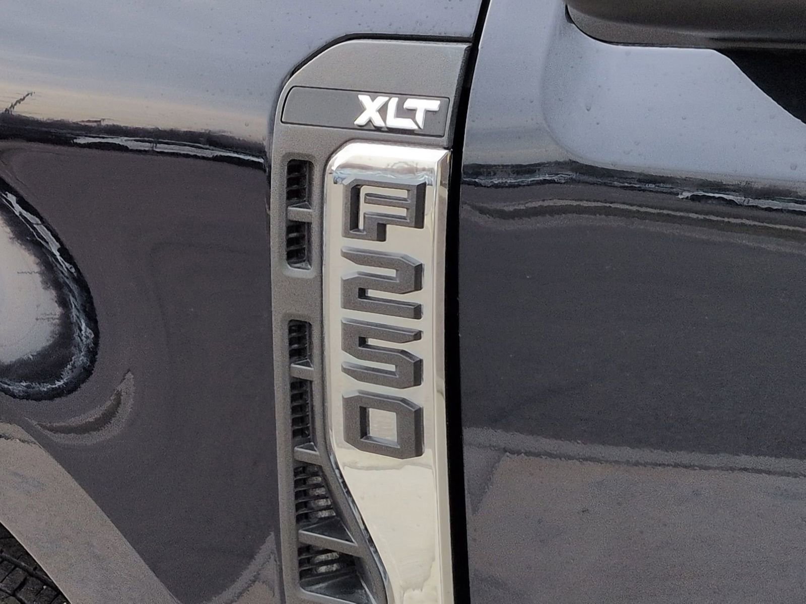 Certified 2023 Ford F250 XLT image 15