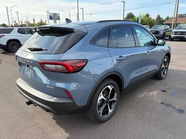 Certified 2025 Ford Escape ST-Line Select w/ Tech Pack #1 AWD/4WD image 8