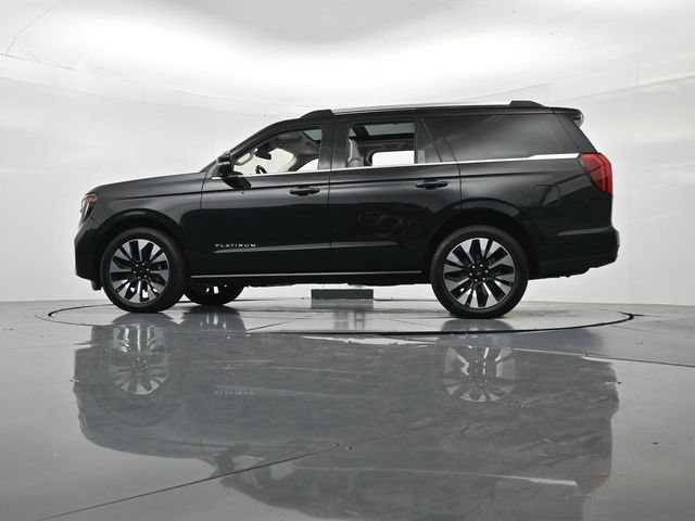 Certified 2025 Ford Expedition Platinum w/ Driver's Package AWD/4WD image 43