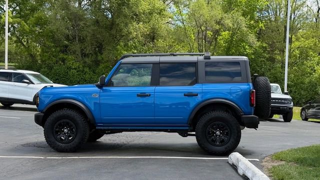 Certified 2023 Ford Bronco Wildtrak AWD/4WD image 4