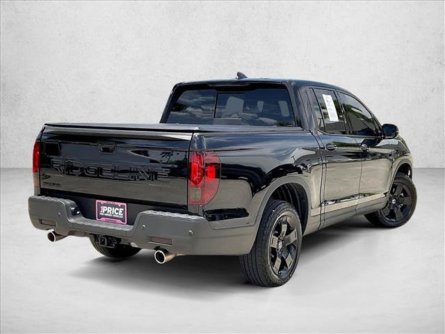 Used 2024 Honda Ridgeline Black Edition image 2