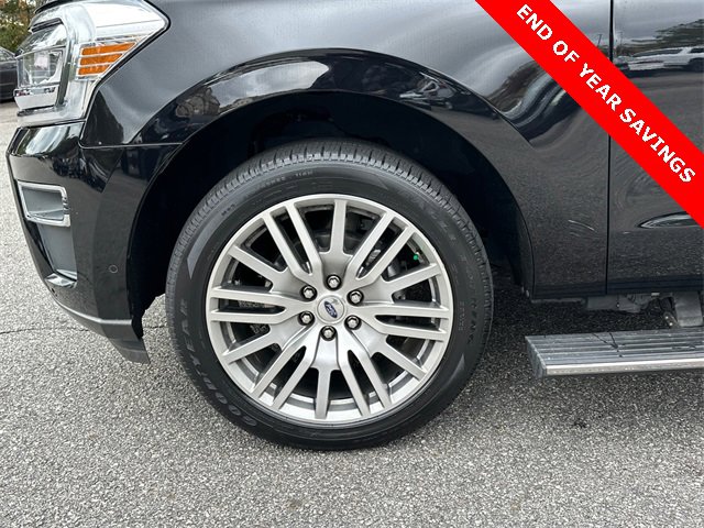 Certified 2022 Ford Expedition Limited image 11