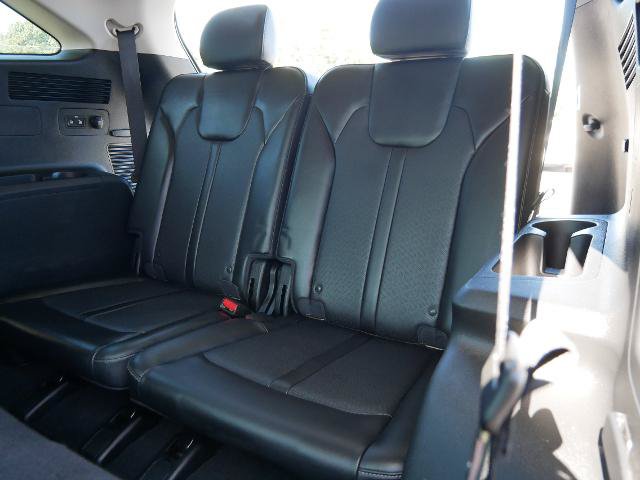 Used 2023 Kia Sorento S AWD/4WD image 12