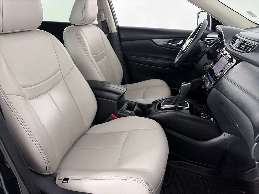 Used 2019 Nissan Rogue SL AWD/4WD image 31