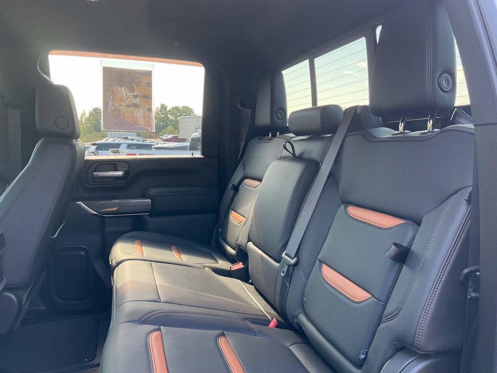 Used 2021 GMC Sierra 2500 AT4 w/ AT4 Premium Plus Package AWD/4WD image 20
