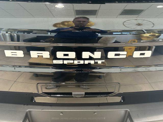 Certified 2023 Ford Bronco Sport Outer Banks w/ Tech Package AWD/4WD image 30