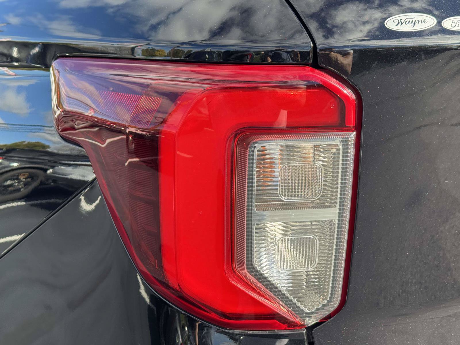 Certified 2022 Ford Explorer ST w/ Equipment Group 401A AWD/4WD image 8