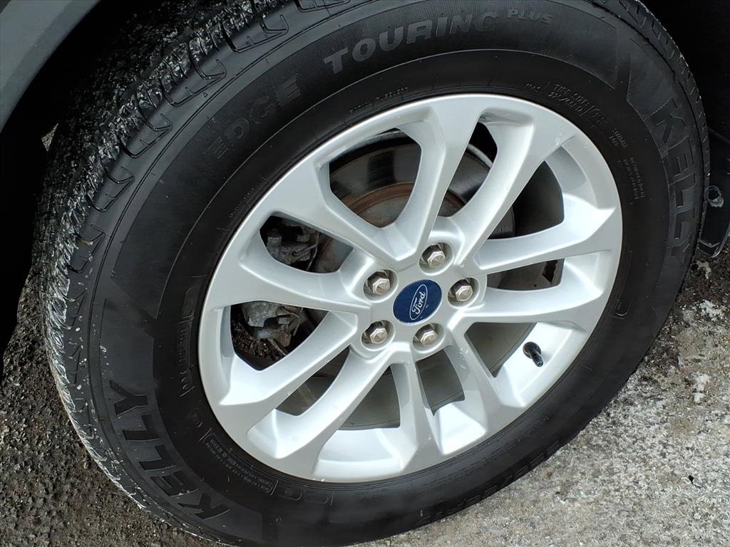 Certified 2020 Ford Escape SE image 7