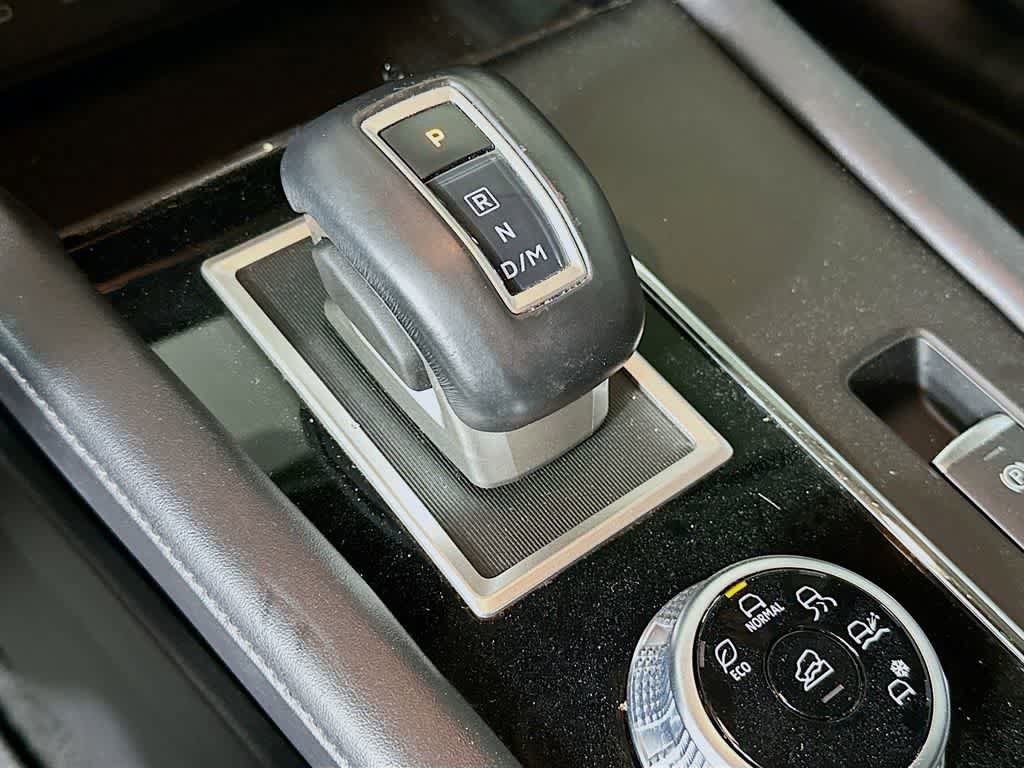 Used 2023 Mitsubishi Outlander SE FWD image 19