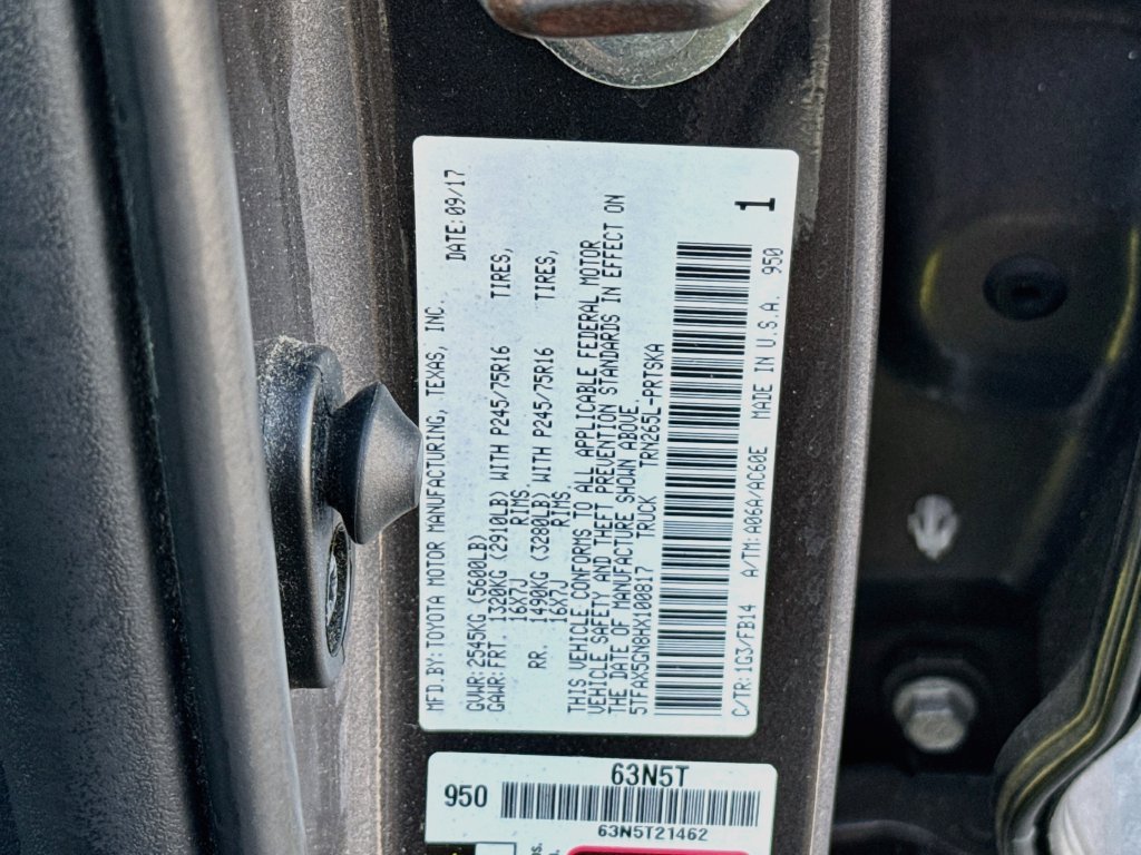 Used 2017 Toyota Tacoma SR RWD image 28