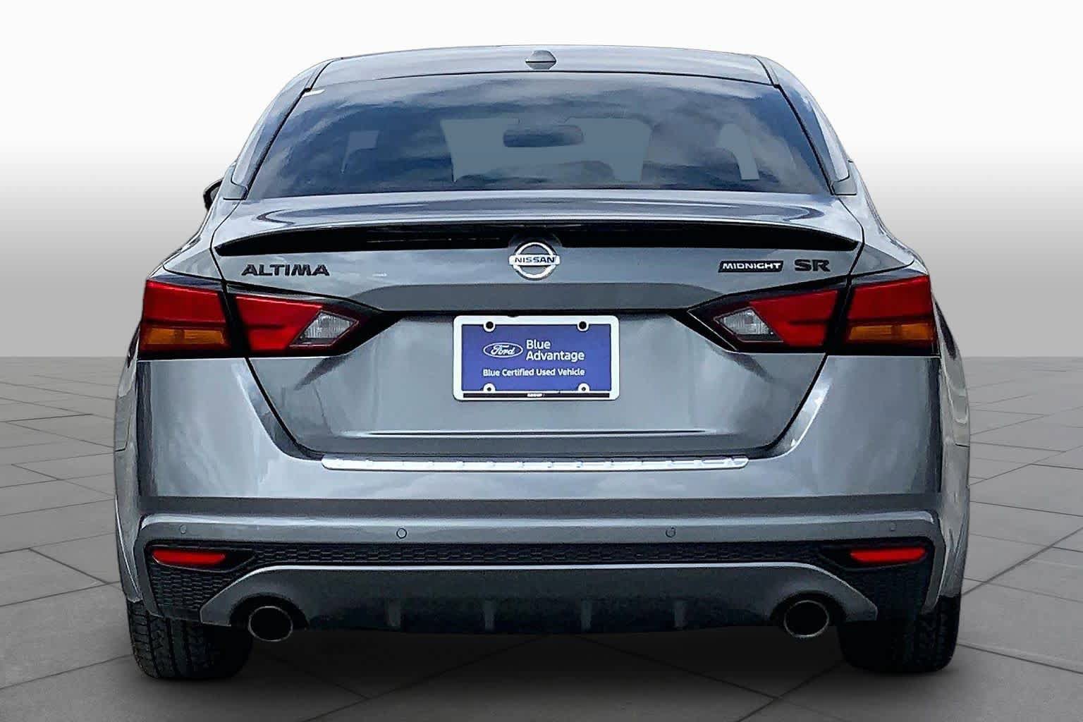 Used 2022 Nissan Altima 2.5 SR w/ Midnight Edition Package FWD image 5