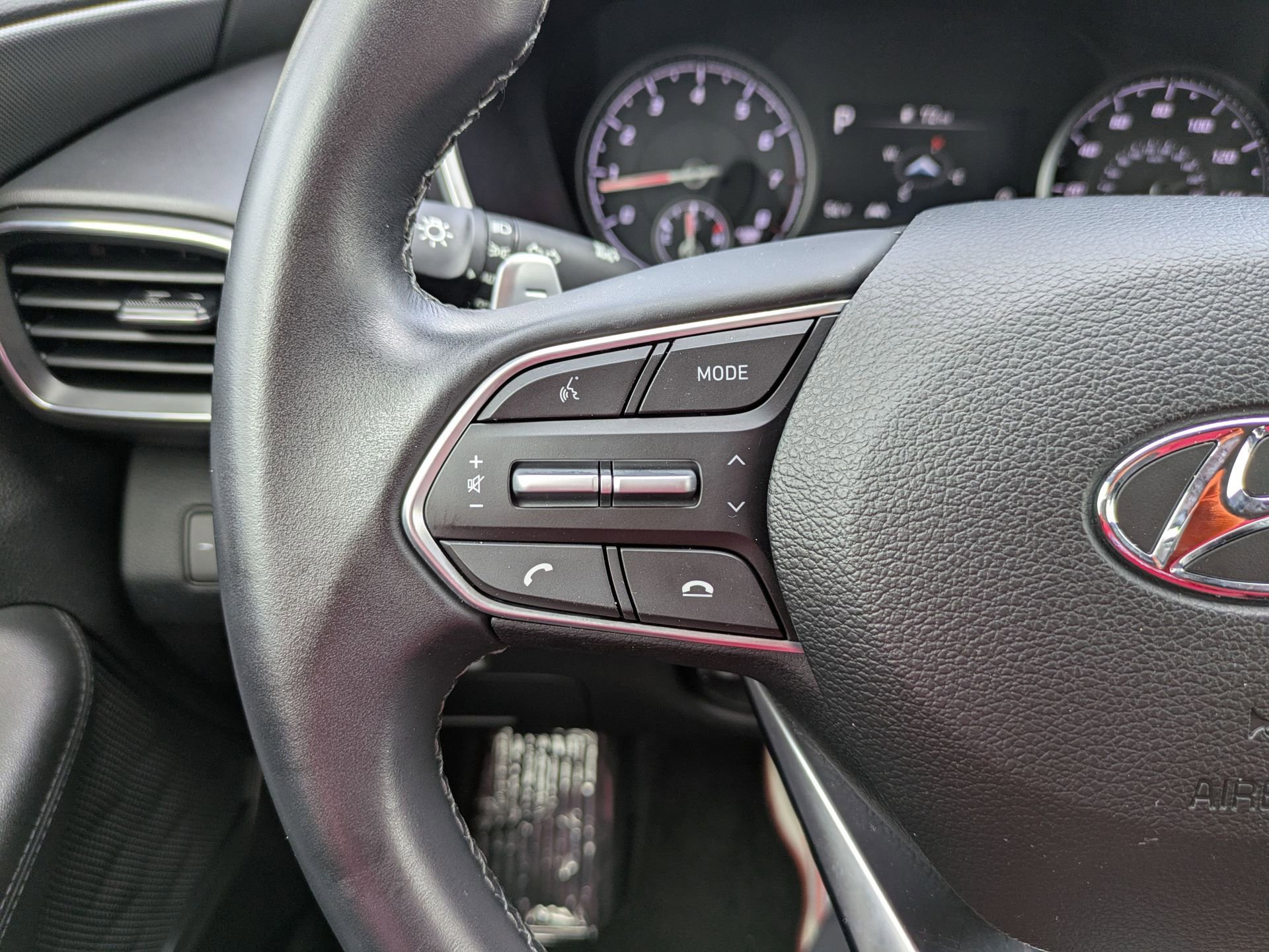 Used 2023 Hyundai Santa Fe SEL image 26