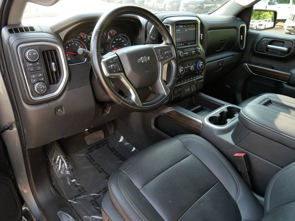 Used 2021 Chevrolet Silverado 1500 RST w/ All Star Edition Plus AWD/4WD image 3