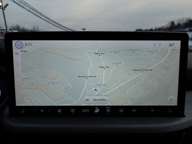 Certified 2024 Ford Escape Platinum w/ Premium Technology Package image 26