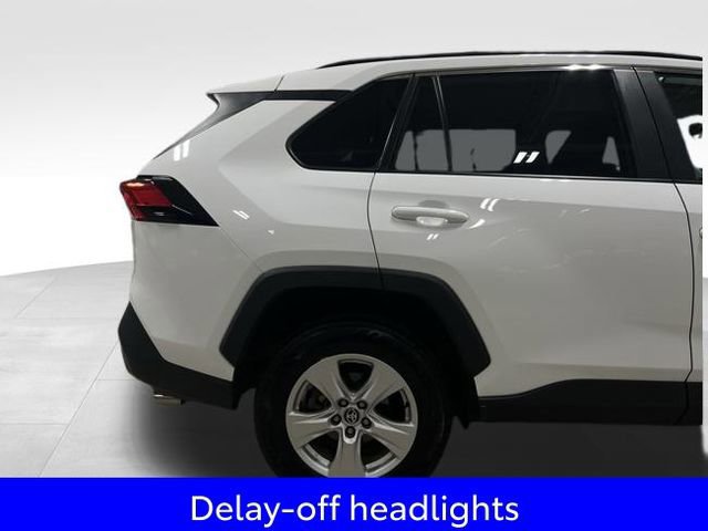Used 2021 Toyota RAV4 XLE image 14