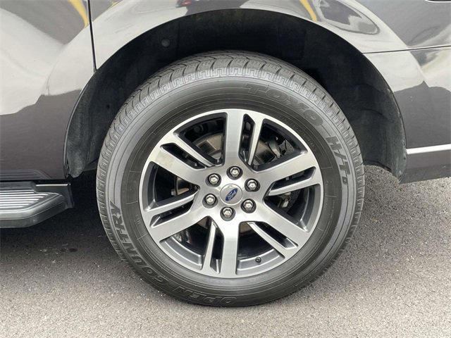 Certified 2024 Ford Expedition Max Limited image 30