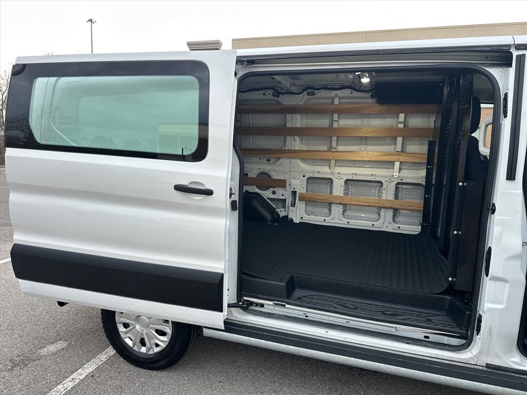 Certified 2024 Ford Transit 250 Low Roof w/ Exterior Upgrade Package image 25