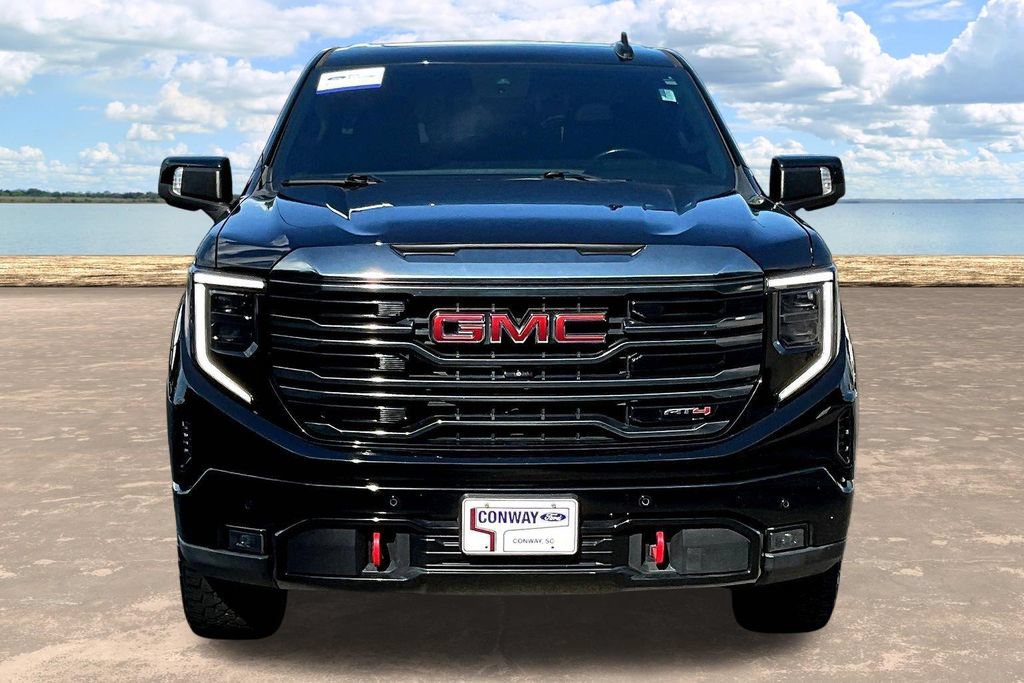 Used 2023 GMC Sierra 1500 AT4 w/ Technology Package AWD/4WD image 2