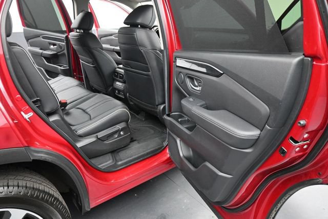Used 2024 Honda Pilot Elite image 13