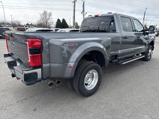 Certified 2025 Ford F350 XLT w/ 360-Degree Camera Package image 2