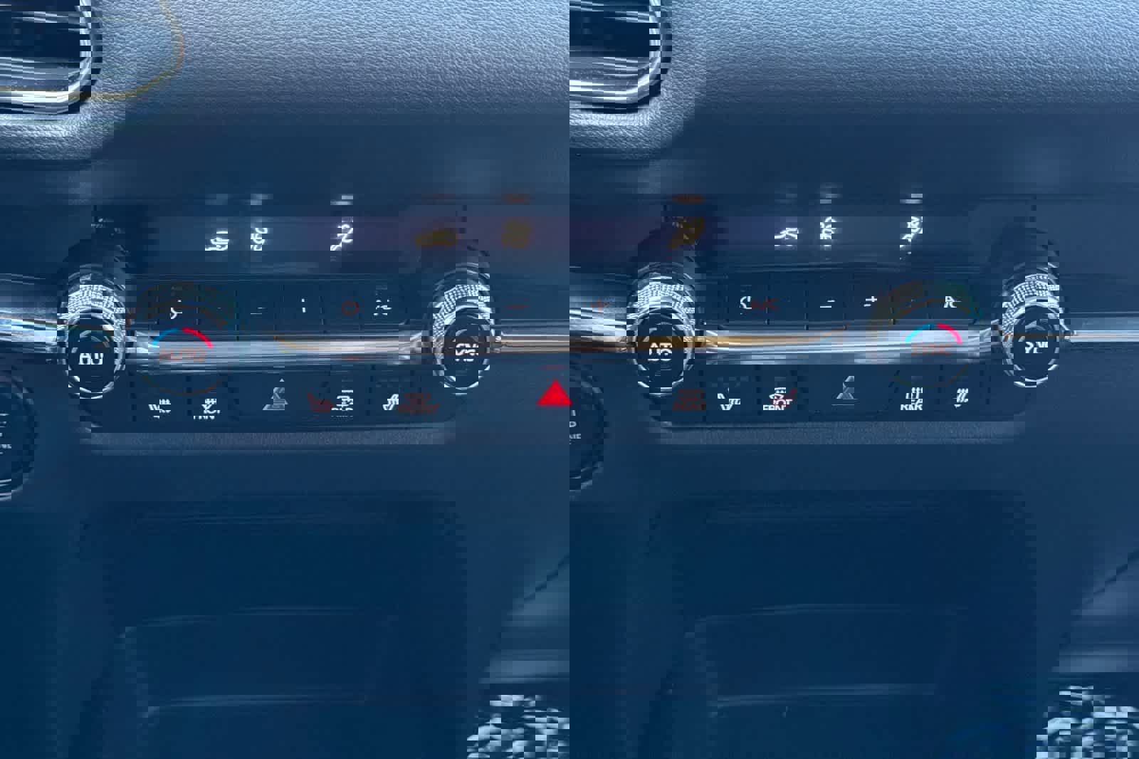 Used 2022 MAZDA CX-30 AWD 2.5 S w/ Premium Package image 20