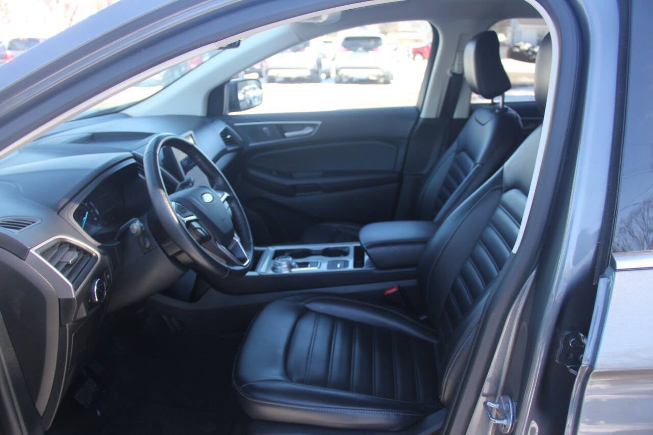 Certified 2024 Ford Edge SEL AWD/4WD image 25