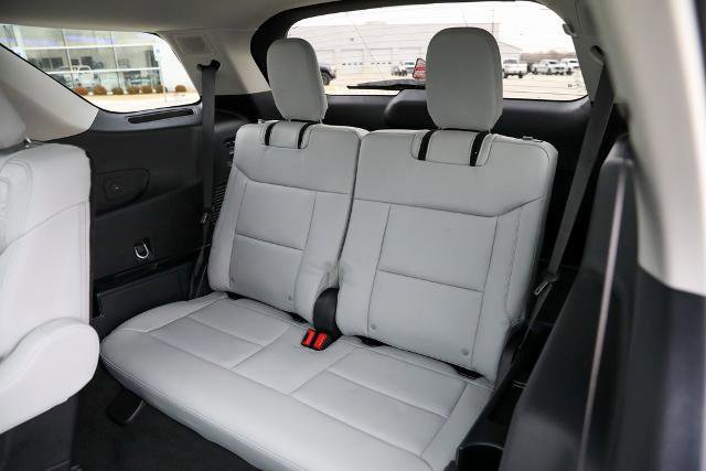 Certified 2025 Ford Explorer Platinum w/ LUX Leather Package image 37