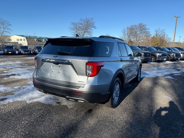Certified 2022 Ford Explorer XLT w/ Equipment Group 202A image 27