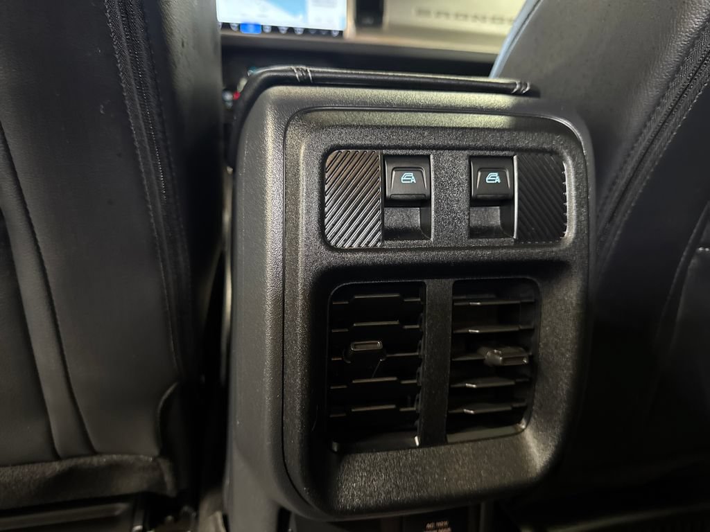 Certified 2025 Ford Bronco Outer Banks AWD/4WD image 34