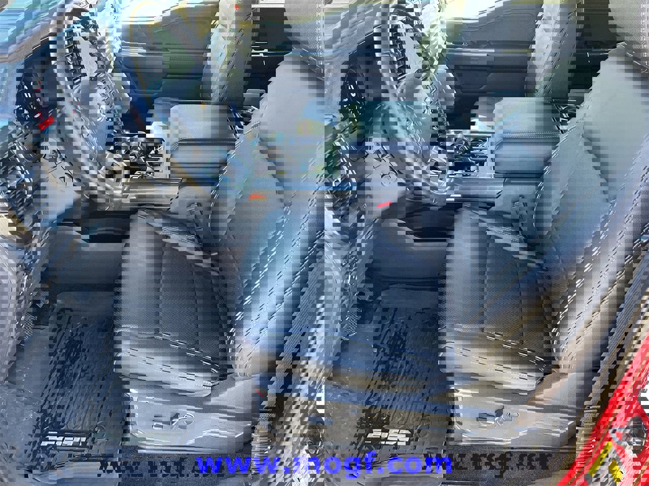 Certified 2022 Ford F150 Lariat w/ Equipment Group 502A High image 24