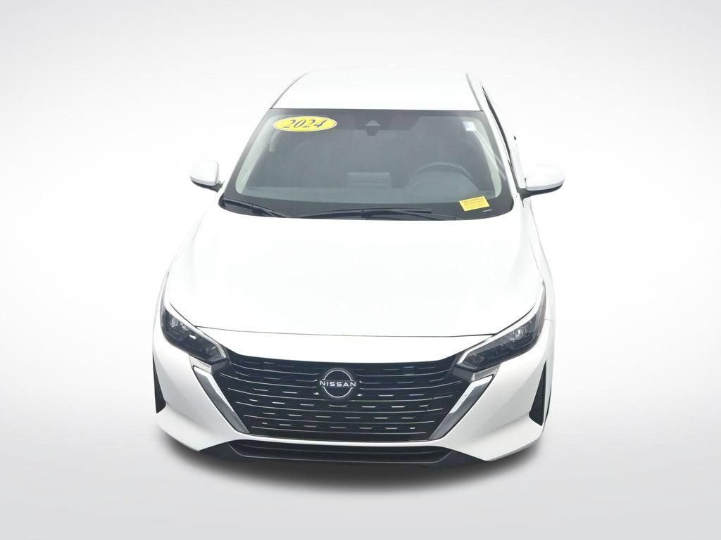 Used 2024 Nissan Sentra SV FWD image 29