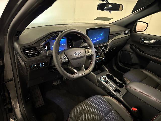 Certified 2025 Ford Escape ST-Line w/ Tech Pack #1 image 8