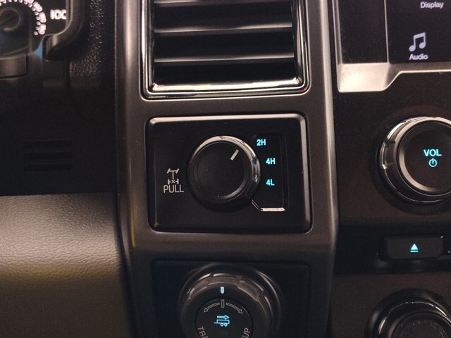 Certified 2018 Ford F150 XLT w/ Equipment Group 302A Luxury AWD/4WD image 40