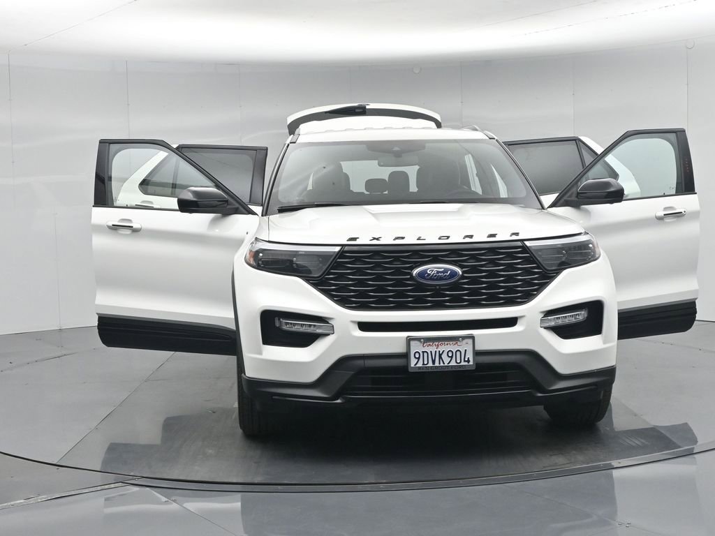 Certified 2022 Ford Explorer ST-Line RWD image 38