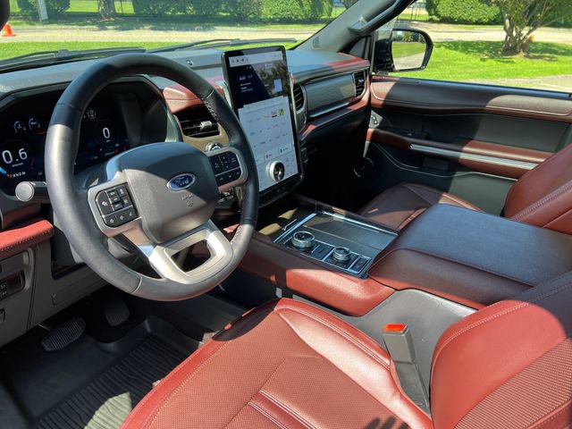 Certified 2023 Ford Expedition Limited AWD/4WD image 18